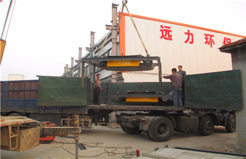 永磁滾筒除鐵器，內(nèi)蒙古永磁滾筒除鐵器知識參數(shù)_內(nèi)部磁塊安裝方法_內(nèi)蒙古永磁滾筒除鐵器型號價格