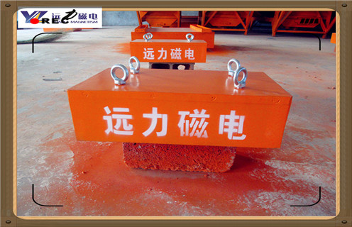 懸掛式永磁除鐵器，rcyb-8懸掛式永磁除鐵器知識(shí)參數(shù)_內(nèi)部磁塊安裝方法_rcyb-8懸掛式永磁除鐵器型號(hào)價(jià)格