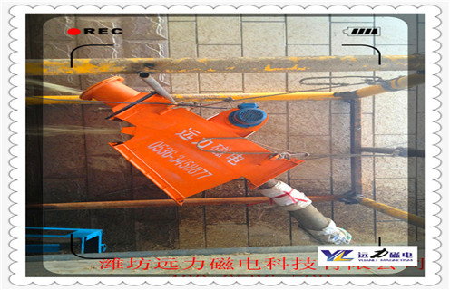 管道自動(dòng)除鐵器，管道式自動(dòng)永磁鐵除鐵器_遠(yuǎn)力管道式自動(dòng)永磁鐵除鐵器12000高斯 可定制工作原理_安裝示意圖