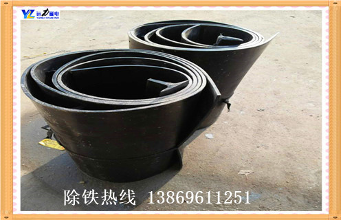 除鐵器皮帶，甘肅環(huán)形除鐵器皮帶如何修復(fù)_甘肅環(huán)形除鐵器皮帶原因及如何調(diào)_刮板價格