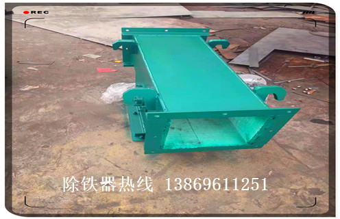 管道永磁除鐵器，海南管道永磁除鐵器rcyg 30_遠(yuǎn)力海南管道永磁除鐵器rcyg 3012000高斯 可定制工作原理_安裝示意圖