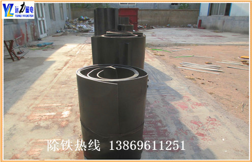 皮帶除鐵器，1.2米皮帶用多大的除鐵器_1.2米皮帶用多大的除鐵器皮帶原因及如何調(diào)_刮板價(jià)格 