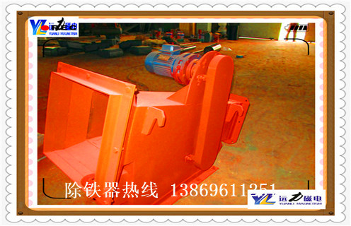 管道式粉料永磁除鐵器，廣東管道式粉料永磁除鐵器價格_遠(yuǎn)力廣東管道式粉料永磁除鐵器12000高斯_可定制工作原理_安裝示意圖