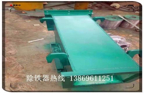 管道除鐵器，廣西管道除鐵器工作原理_RCYG液體不銹鋼廣西管道除鐵器工作原理_水泥造紙廠管道除鐵器圖片